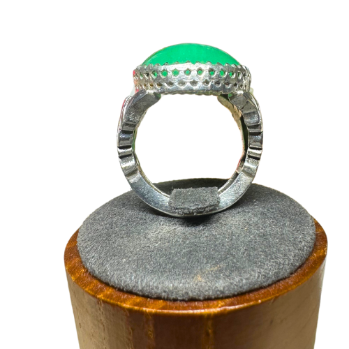 Uranium Glowing Glass Size 9 14g Ring