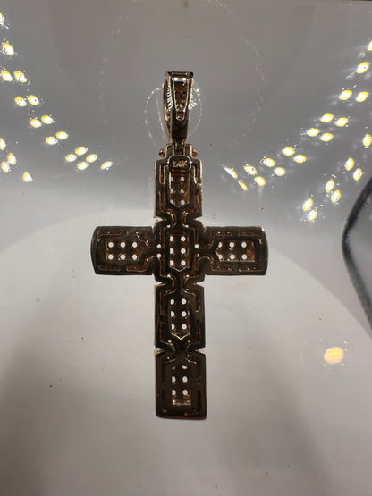 Cross Pendant 14k Solid Gold 10 grams