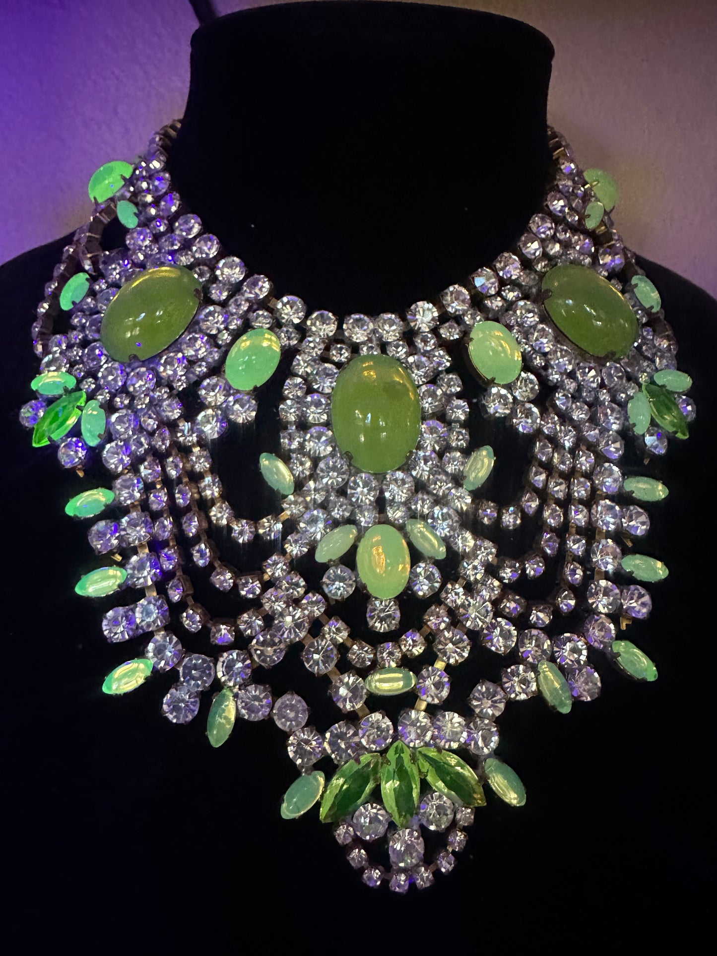 Czech Uranium Glass Glowing Necklace & Earring Set