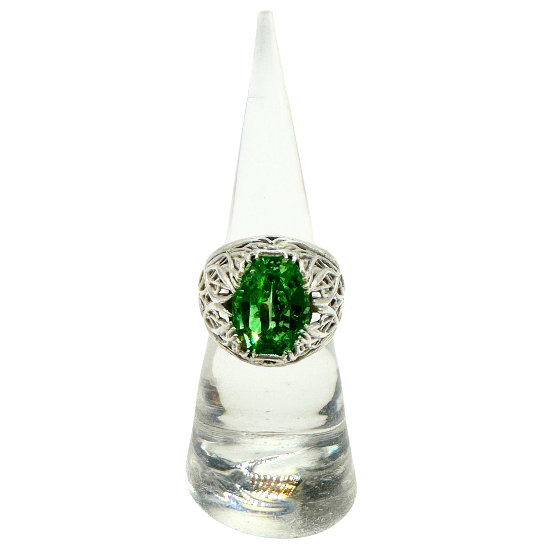 Uranium Glowing Glass Moss Ring Size 6.5